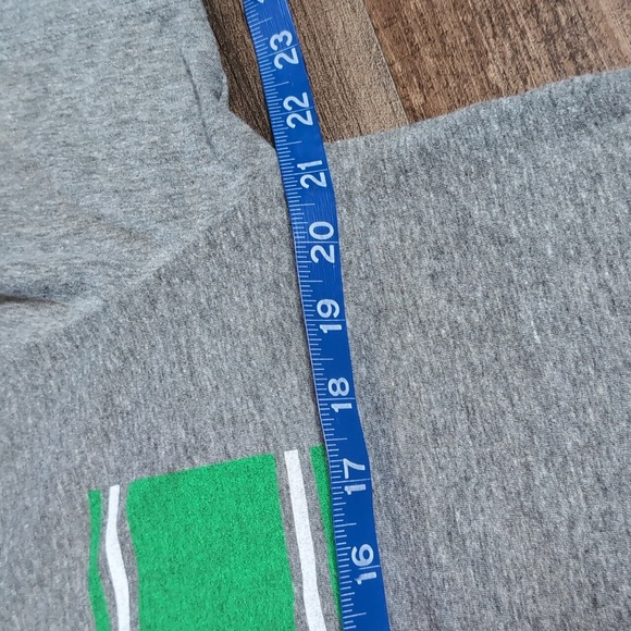 Cotopaxi Outdoorsy Tee Size Large In Heathered Gray And Forest Green - Picture 5 of 6